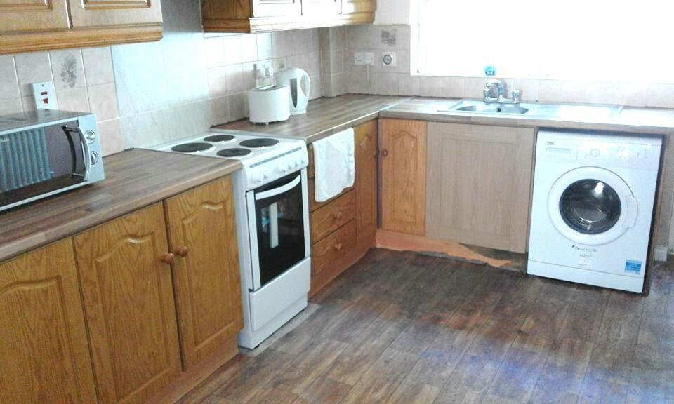 Avondale Accommodation Letterkenny Exterior photo